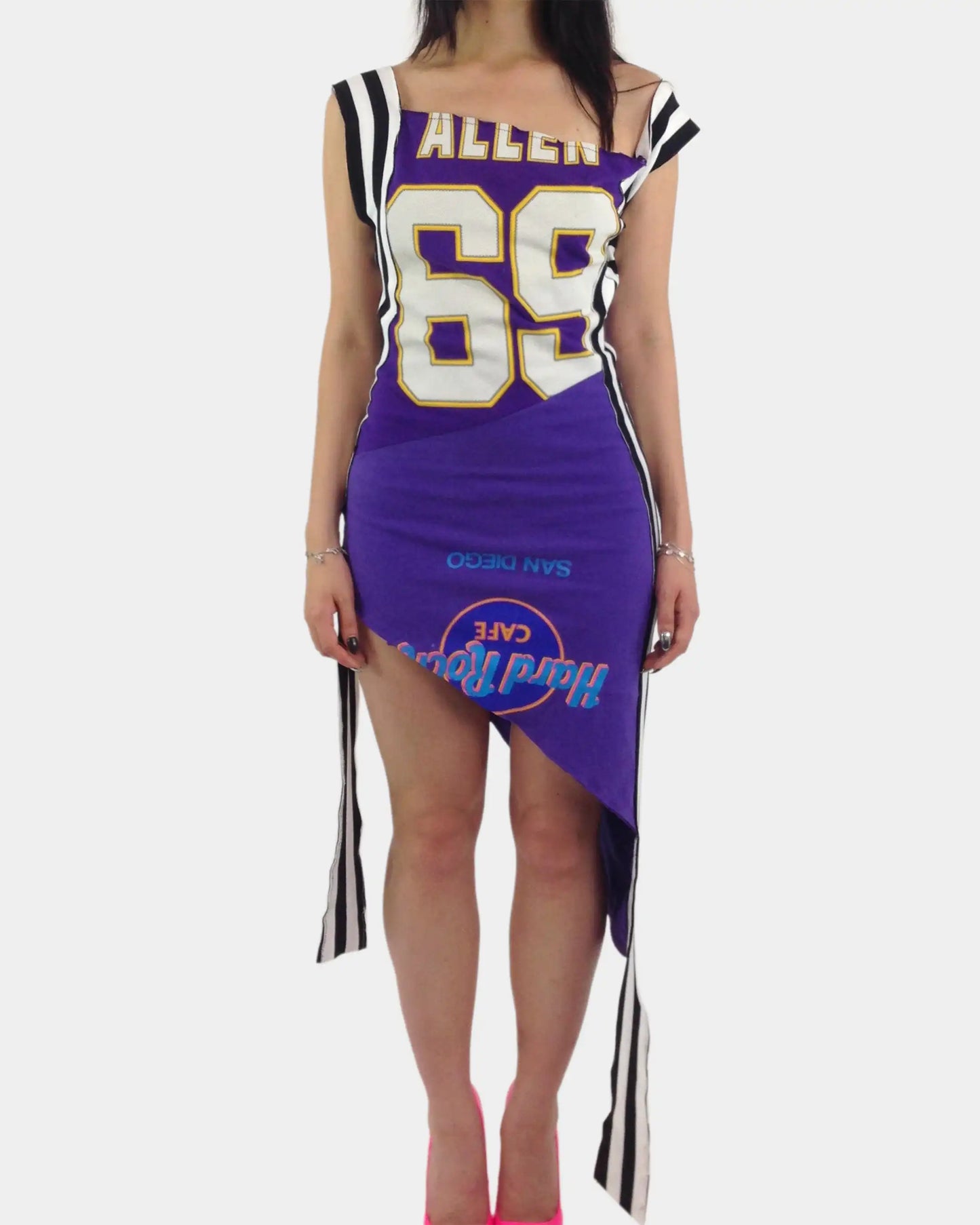 THE DIP DRESS (PURPLE) - 1 OF 1